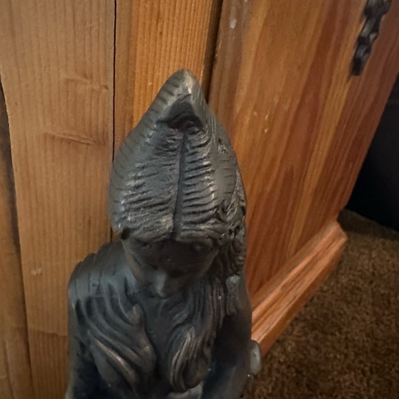 Unique Solid Brass Figure Of Goddess Statue with a Dog - Brass Lady Figurine - Picture 2 of 8